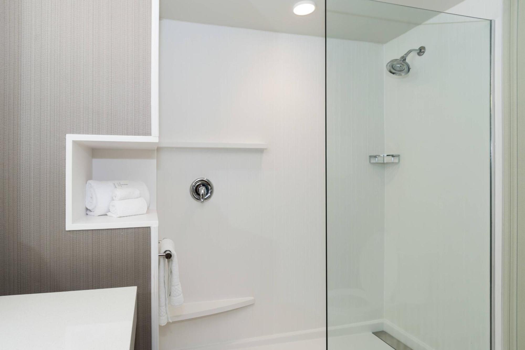 Courtyard By Marriott Fayetteville Fort Liberty - Spring Lake Eksteriør billede