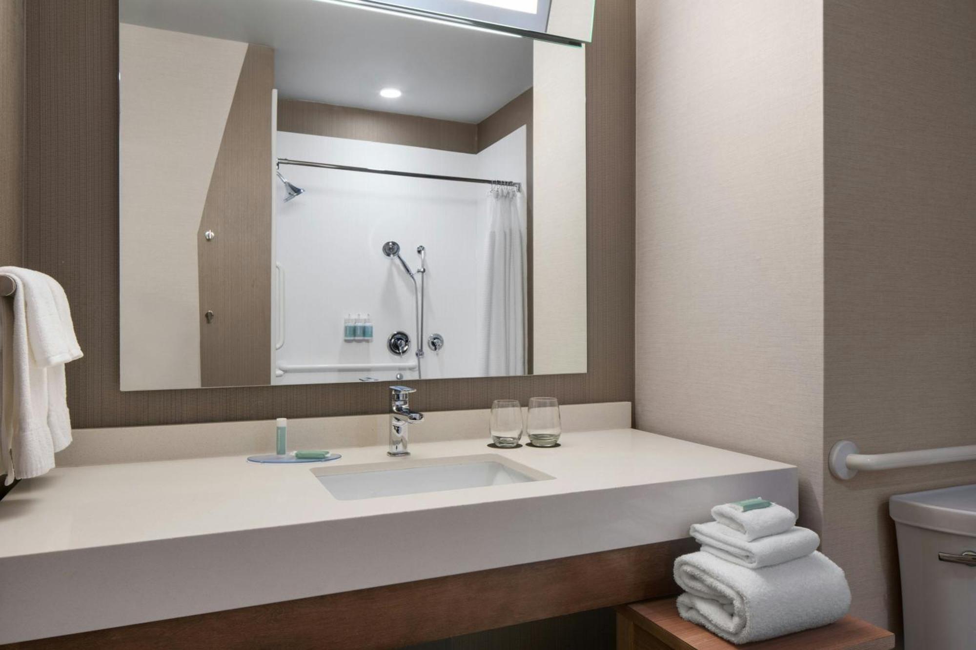 Courtyard By Marriott Fayetteville Fort Liberty - Spring Lake Eksteriør billede