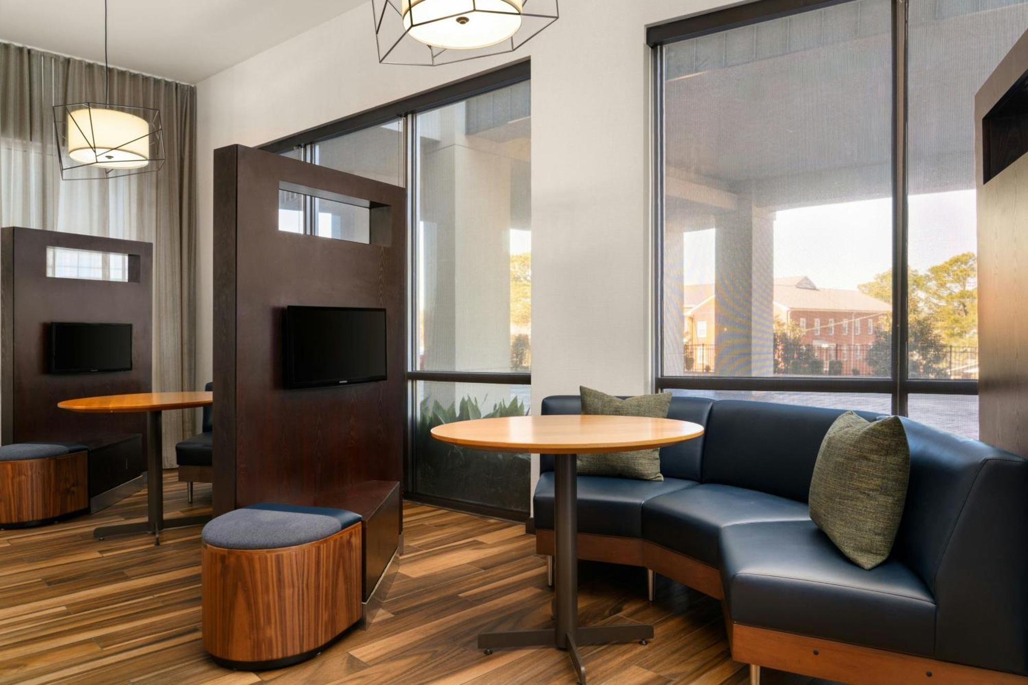 Courtyard By Marriott Fayetteville Fort Liberty - Spring Lake Eksteriør billede