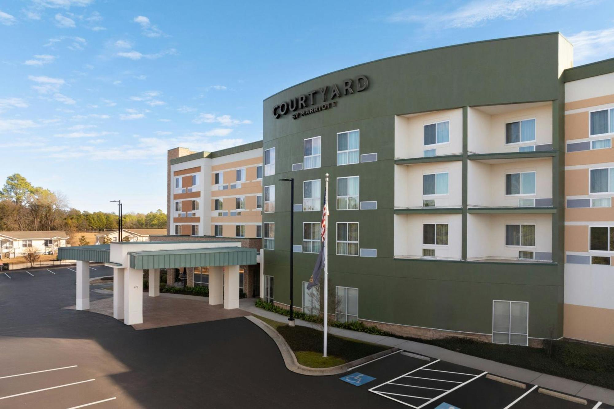 Courtyard By Marriott Fayetteville Fort Liberty - Spring Lake Eksteriør billede