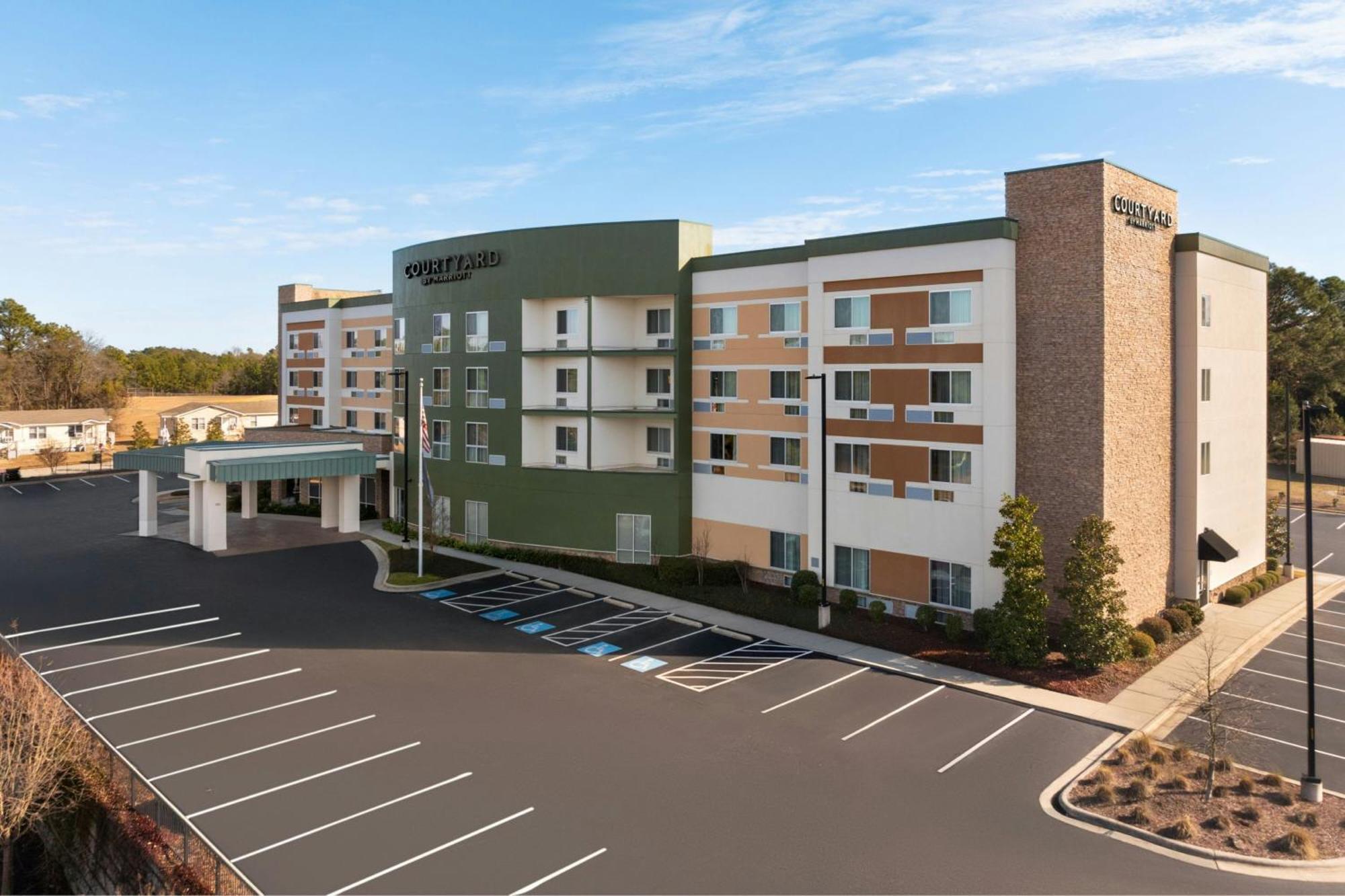 Courtyard By Marriott Fayetteville Fort Liberty - Spring Lake Eksteriør billede