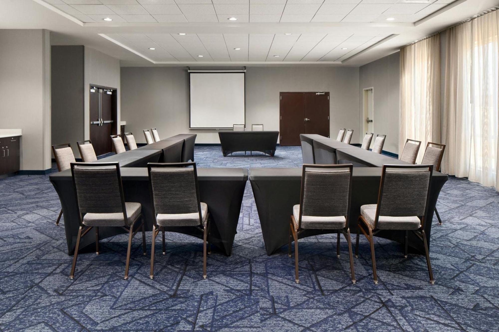 Courtyard By Marriott Fayetteville Fort Liberty - Spring Lake Eksteriør billede
